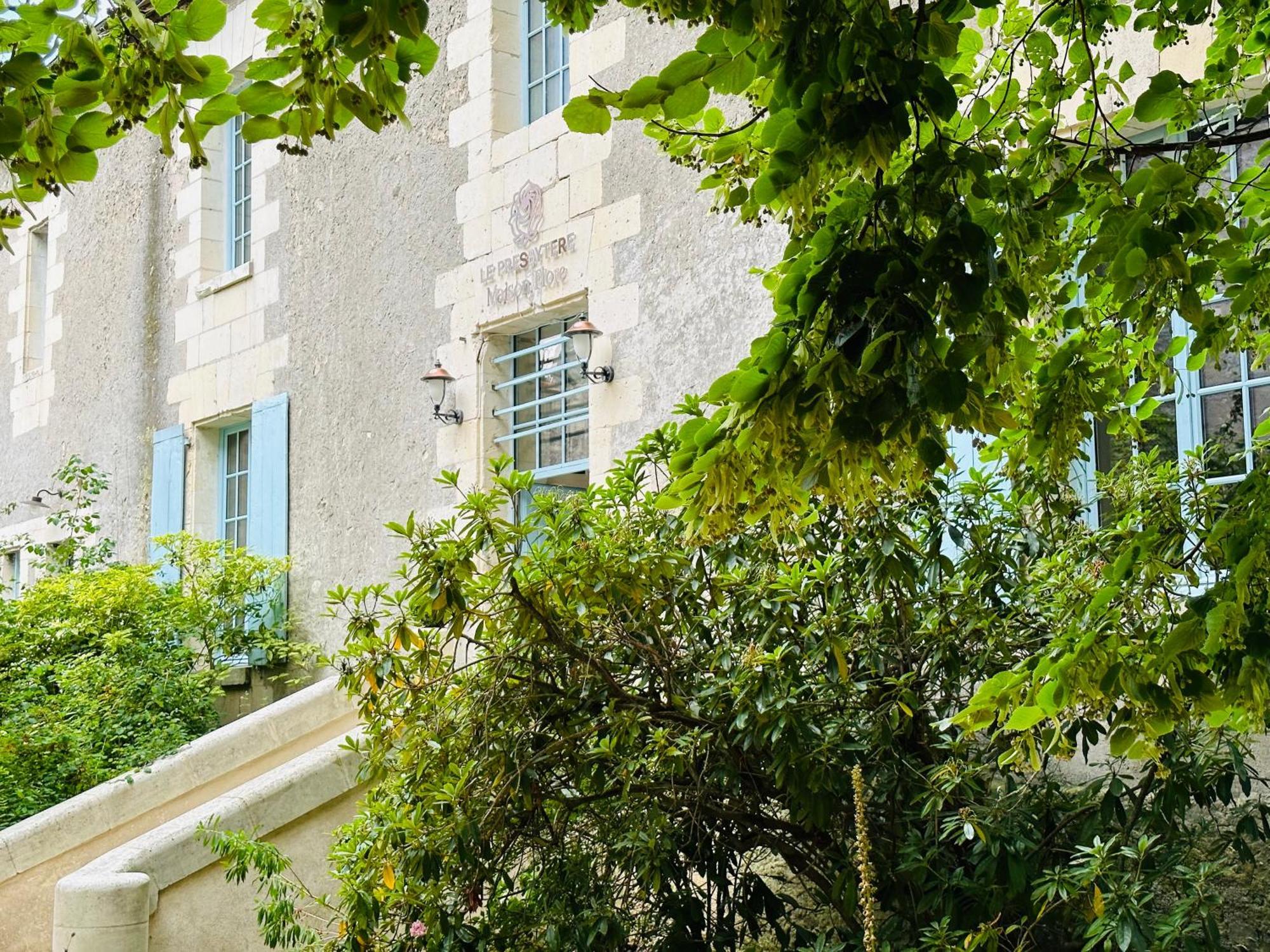 Bed & Breakfast Le Presbytere • Maison Flore